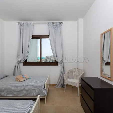 Apartamento Marina Duquesa 1044 *